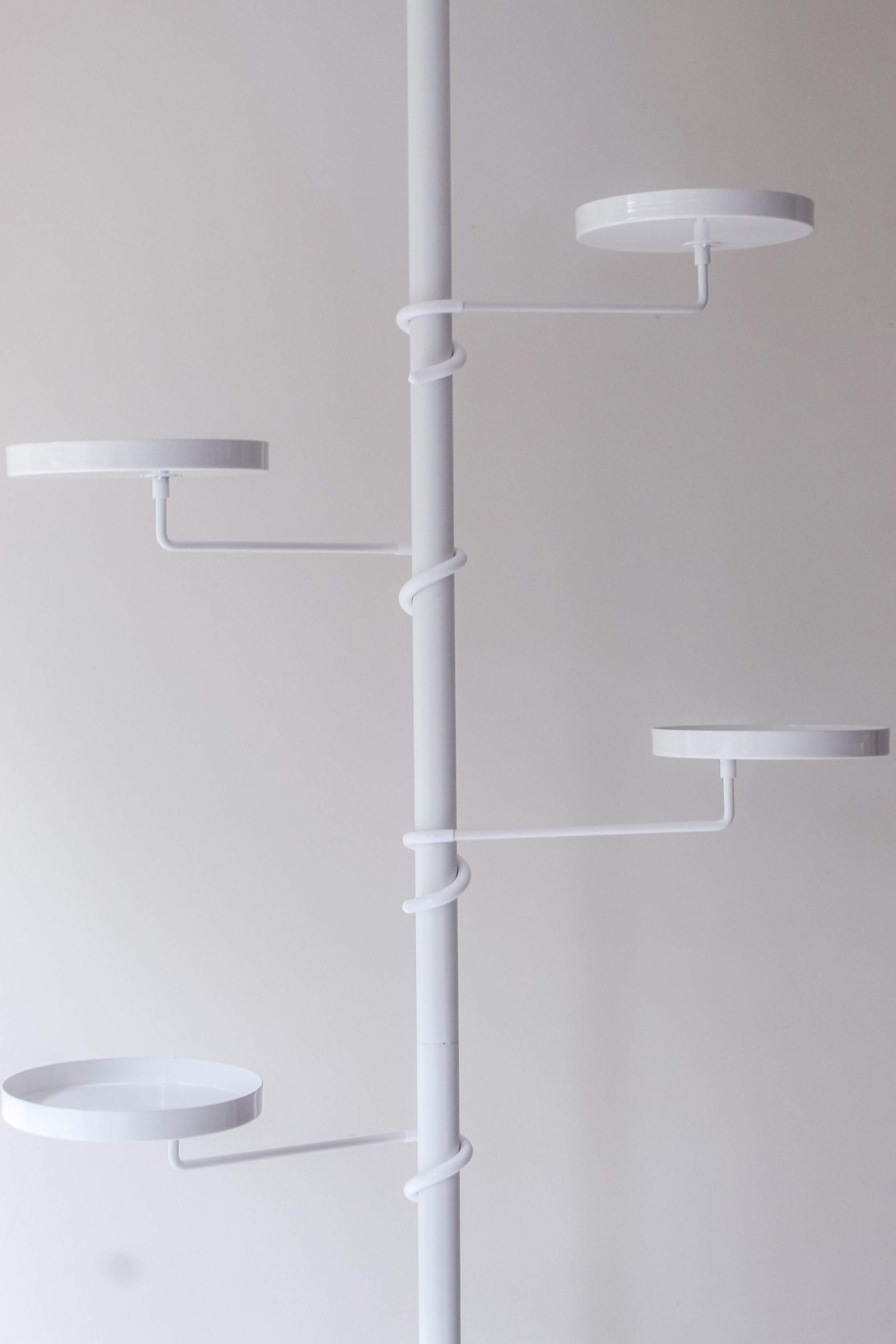 Trays Tension Plant Stand